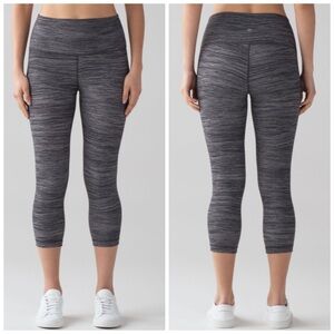 Lululemon Wunder Under Crop III Full-On Luxtreme 21" Bit Point Ice Grey Black 10